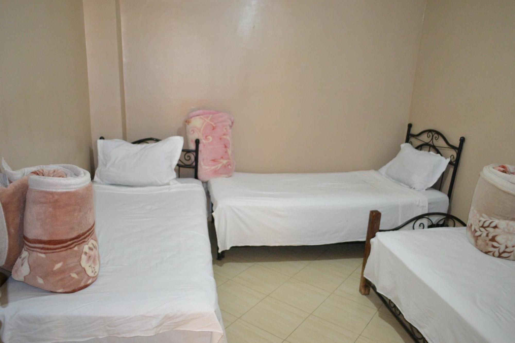 Basic Triple Room