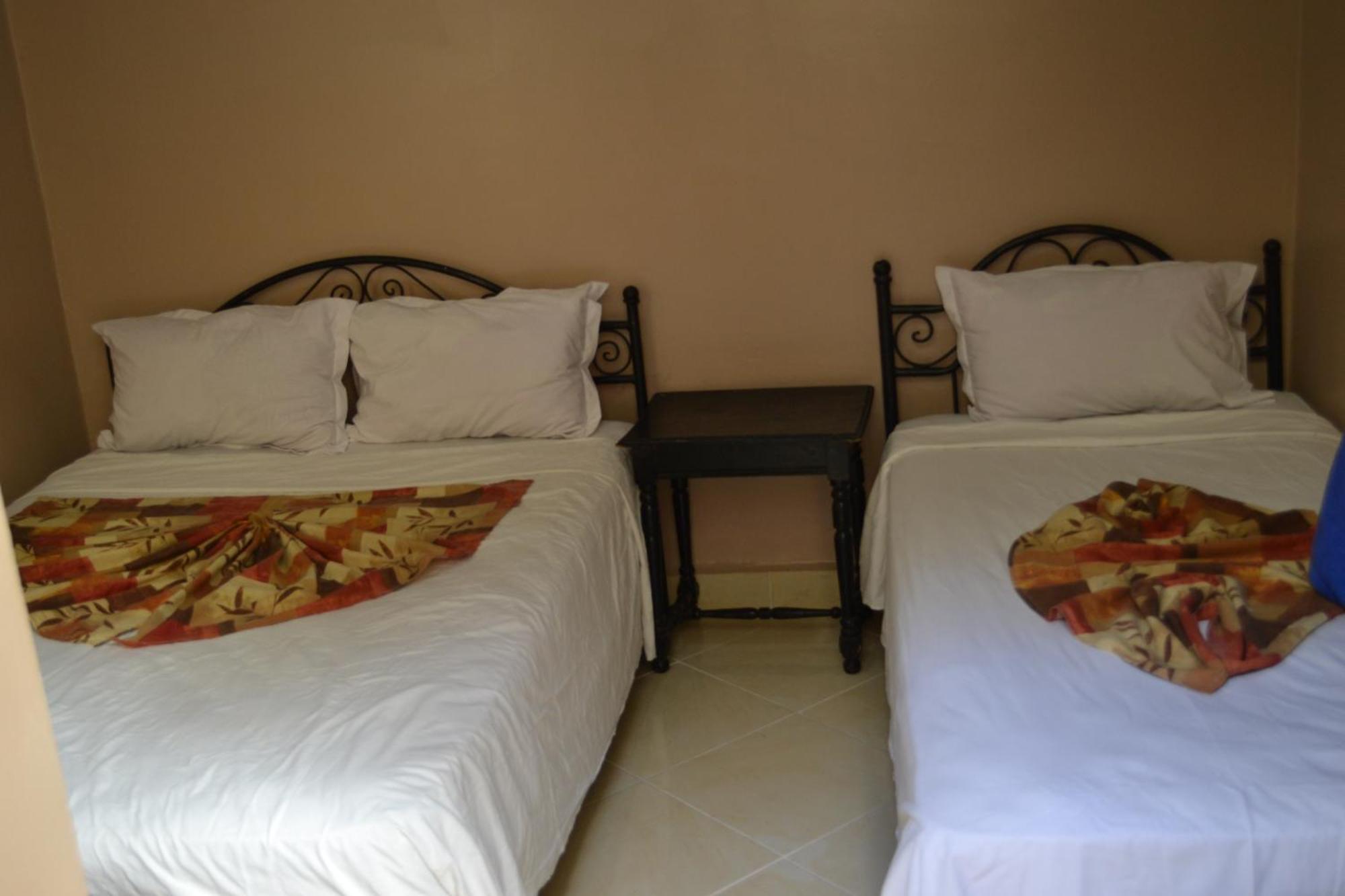Basic Triple Room